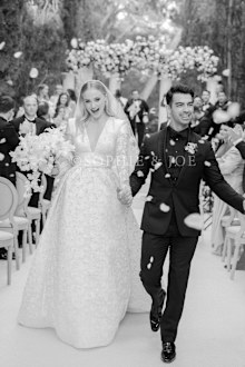 Sophie Turner, Joe Jonas, wedding photo