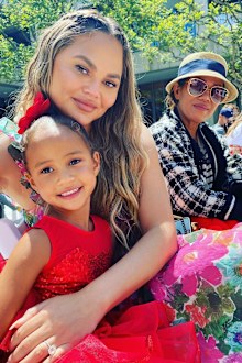 John Legend shares photo of Chrissy Teigen with their daughter Luna.