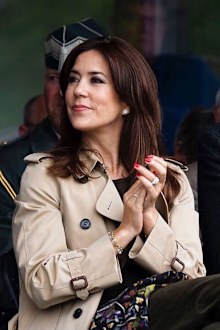 Princess Mary of Denmark seen without her engagement ring and wedding ring