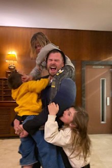 Chris Hemsworth and his kids