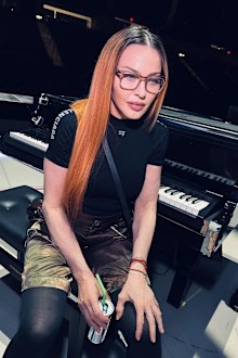 Madonna rehearsing right before her collapse