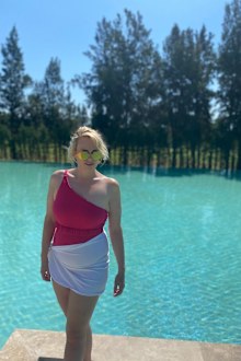 Rebel Wilson shares body-positive post, reveals weight gain on holiday.