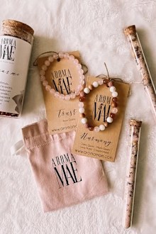 Bracelets business AromaMae