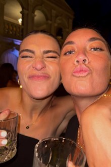 Mackenzie Arnold posts about Sam Kerr and Kristie Mewis' wedding