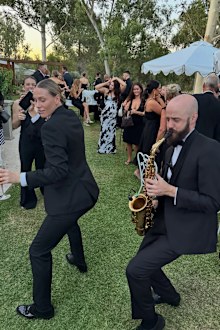 Mackenzie Arnold posts about Sam Kerr and Kristie Mewis' wedding