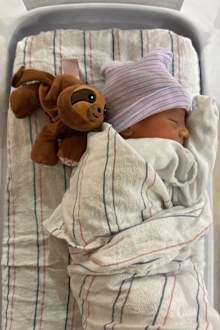 Anna Kournikova and Enrique Iglesias have welcomed their fourth child. 