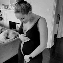 Jules Robinson baby bump