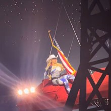Beyonce car malfunction during Houston show