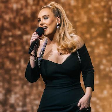 10: Adele