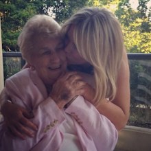Samatha Armytage grandmother Dorothy dies at 100 years odl