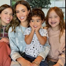 Jessica Alba poses with her three children.