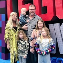 Tori Spelling, Dean McDermott, kids Liam, Stella, Hattie, Finn and Beau. 