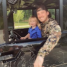 Morgan Wallen and son Indigo. 