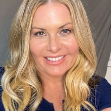 Nicole Eggert @_nicole_eggert