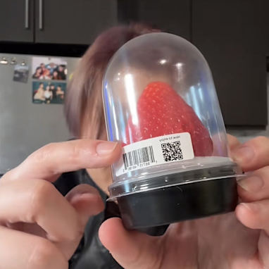 Erewohn Strawberry