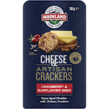 Mainland Cheese Snack with Crackers Cranberry and Sunflower Seed 38g
