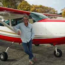 Andy Vukosav pilot