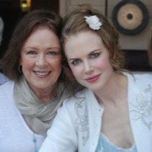 Nicole Kidman and mother Janelle.