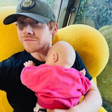 Rupert Grint with his newborn daughter in 2020