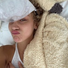 Bella Hadid shares photos of her during undisclosed medical treatment
