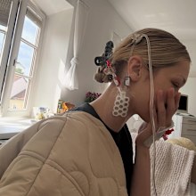 Bella Hadid shares photos of her during undisclosed medical treatment