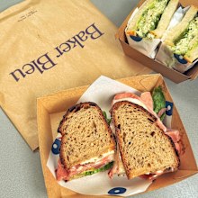 Baker Bleu sandwiche