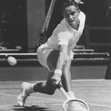 Mal Anderson reaches for a backhand.