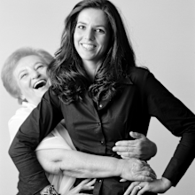 Rachelle Unreich with her mother Mira.