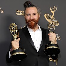 LOS ANGELES, CALIFORNIA - SEPTEMBER 04: Cristobal Tapia de Veer, winner of the Outstanding Music Composition for a Limited or Anthology Series, Movie or Special (Original Dramatic Score) award for 'The White Lotus' attends the 2022 Creative Arts Emmys at Microsoft Theater on September 04, 2022 in Los Angeles, California. (Photo by Amy Sussman/Getty Images)