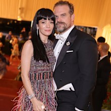 NEW YORK, NEW YORK - MAY 02: (Exclusive Coverage) (L-R) Lily Allen and David Harbour depart The 2022 Met Gala Celebrating "In America: An Anthology of Fashion" at The Metropolitan Museum of Art on May 02, 2022 in New York City. (Photo by Matt Winkelmeyer/MG22/Getty Images for The Met Museum/Vogue )