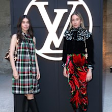 AVIGNON, FRANCE - MAY 22: Danielle Haim and Este Haim attend the Louis Vuitton Cruise 2026 photocall at Palais Des Papes on May 22, 2025 in Avignon, France.  (Photo by Antoine Flament/Getty Images)