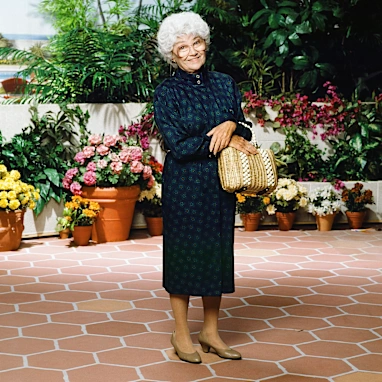 7. Sophia's wicker handbag wasn't a prop