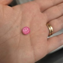 Reddit user finds smiley in laundry