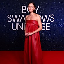 Phoebe Tonkin