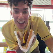 James Charles Bunnings Sausage sizzle