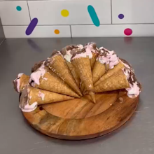 Tegan Maccormack reveals her 'genius' ice cream cake serving hack that requires no knife.