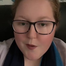 mother fat shamed while out with daughters
