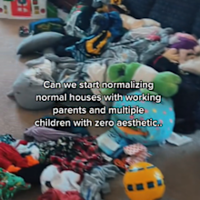 US mum-of-five wants to normalise messy homes.