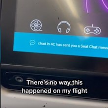 woman receives unwelcome messages during flight