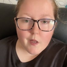 mother fat shamed while out with daughters