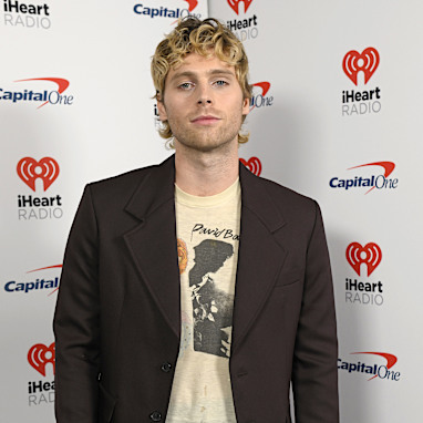 19. Luke Hemmings 