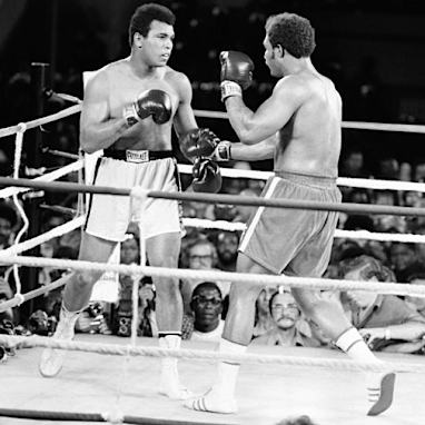 The pair stepped into the ring at 4am to cater for an overseas audience.