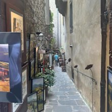 shelly horton in cortana tuscany italy holiday