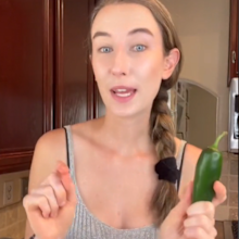  Chef's kitchen trick to remove chilli residue on fingers