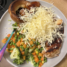 Pregnant woman's shock at partner's Sunday roast: 'He's stealing your pregnancy cravings'