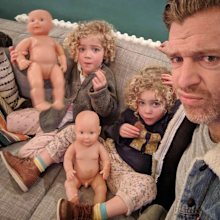 Dad admits he can’t tell his twins apart
