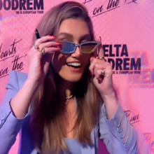 Goodrem fans meet and greet