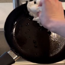 Oil cleaning hack