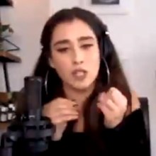 Lauren Jauregui discussed Camila Cabello dating rumours with Becky G on her En La Sala podcast.