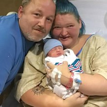 Amy Slaton gives birth